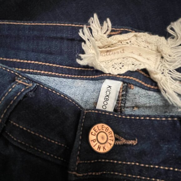 Altar'd State Kickboot Jeans size 1 / 25 - Picture 4 of 8